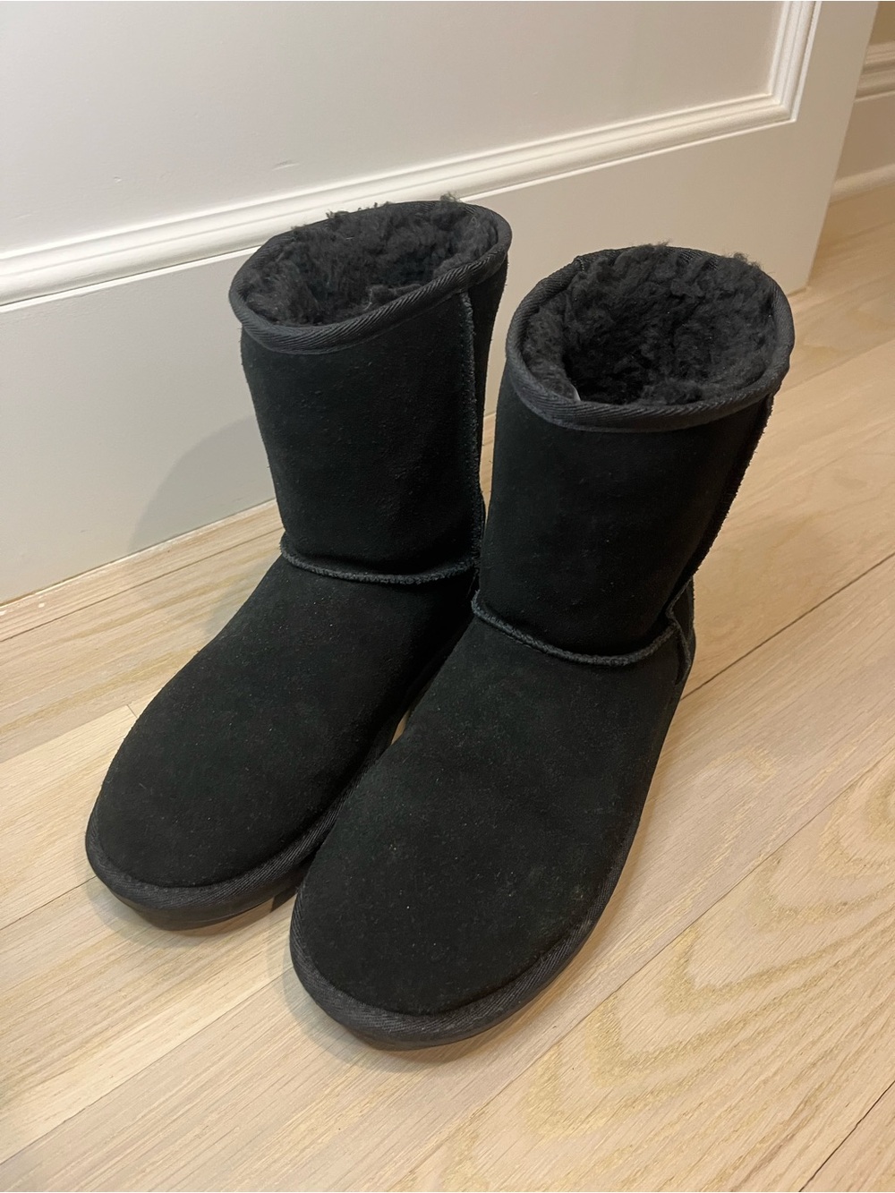 Koolaburra By UGG Black Suede Shearling-Lined Winter Boots - kids